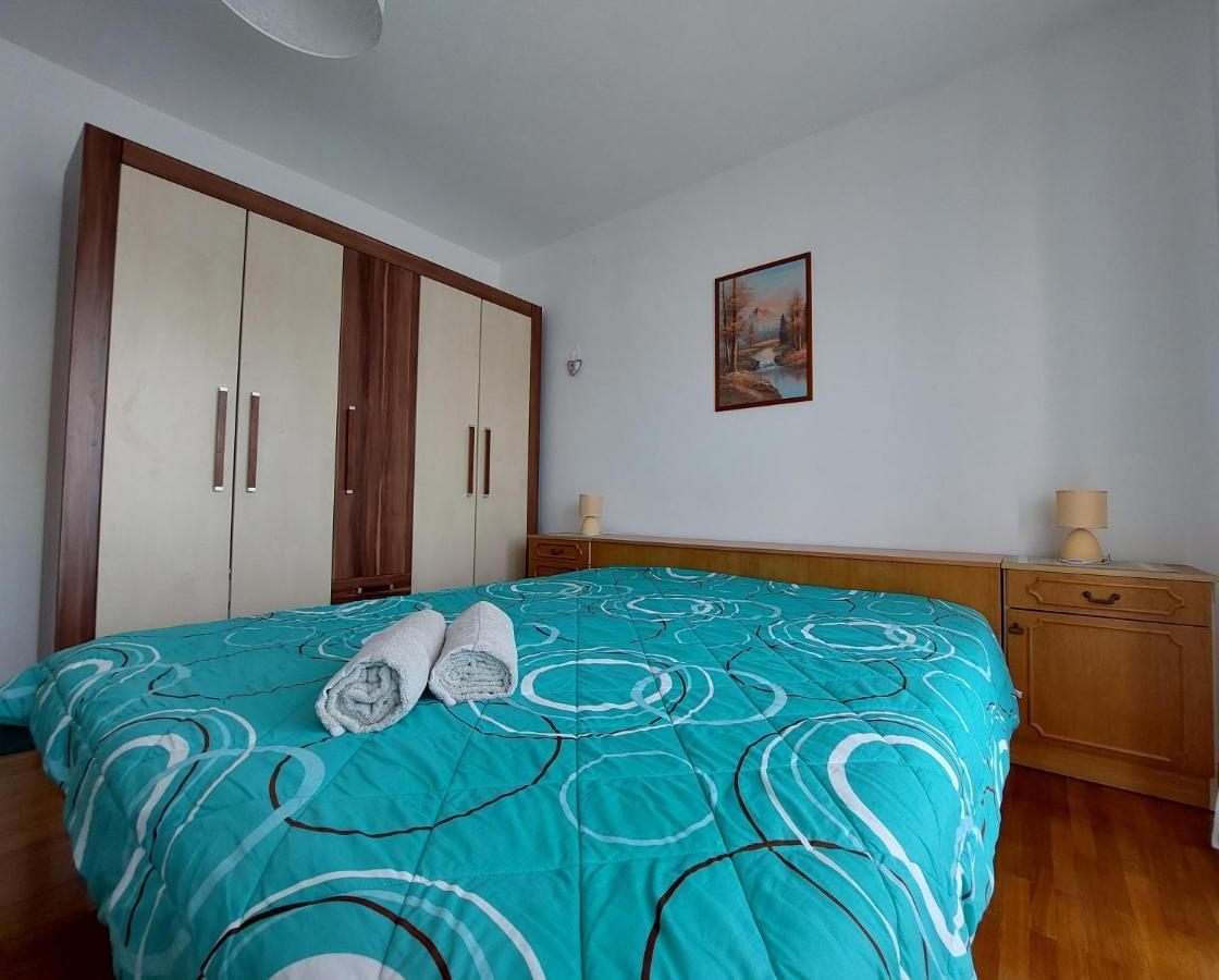 Apartments Rusin Linardići Екстериор снимка